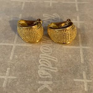 Faux gold clip on earrings